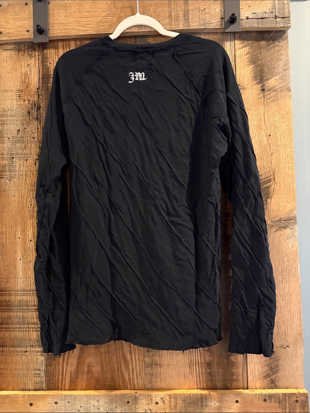 Juicy Couture Black Long Sleeve Crewneck Tee - - Picture 2 of 4
